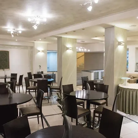 Hotel Irini Spa